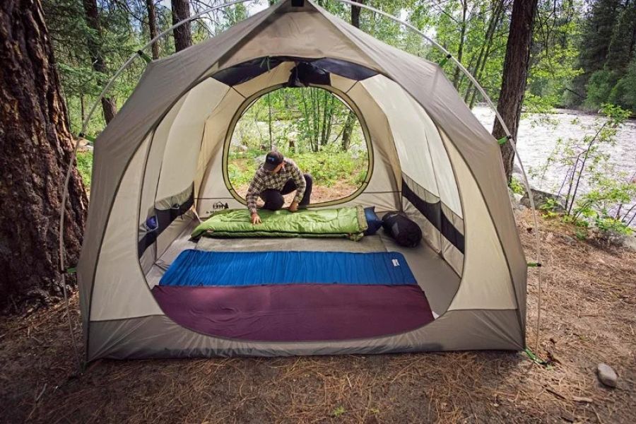 How to Use Natural Materials for Camping Comfort