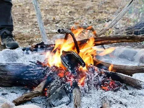How to Build a Campfire in Dry Grasslands Without Risking Wildfire