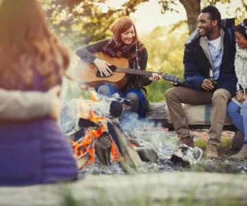 Best Campfire Songs for Family Nights That Everyone Will Love