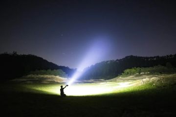 Best Headlamps and Lanterns for Camping: Light Up Your Outdoor Adventure