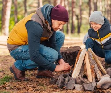 How to Build a Campfire in the Rain: Pro Tips for Wet Weather Camping