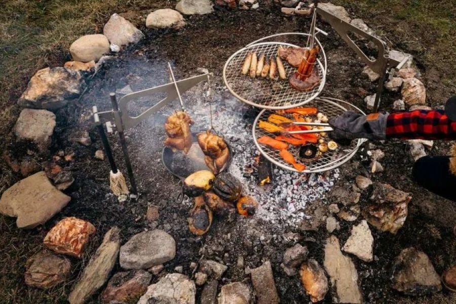 How to Cook Breakfast Over a Campfire: Tools, Tips & Recipes for the Outdoors