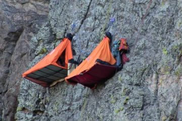Tips for Camping Safely Near Cliffs and Steep Terrain