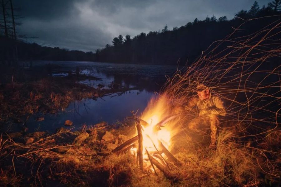 How to Build a Campfire for Cold Weather Camping