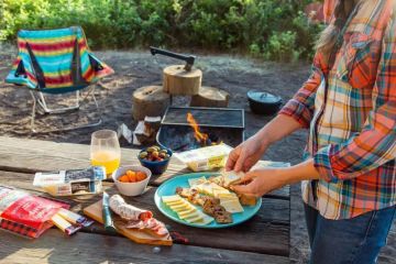Best Campfire Snacks for Hiking: Delicious Post-Trail Treats