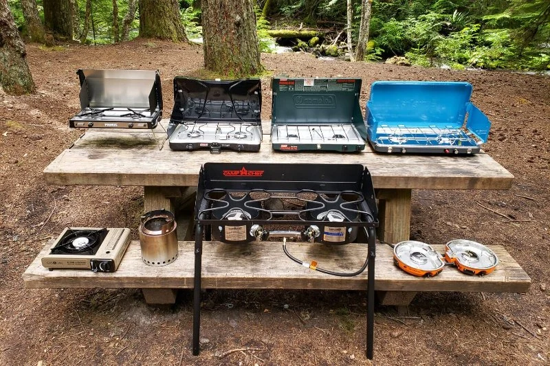 Best Camping Stoves for Quick Meals: Gear that Cooks Fast Outdoors