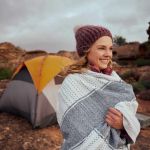Best Camping Blankets for Warmth and Comfort in the Outdoors