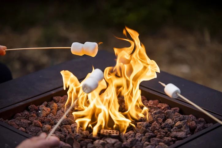 How to Make Campfire S’mores with Unique Ingredients