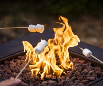 How to Make Campfire S’mores with Unique Ingredients