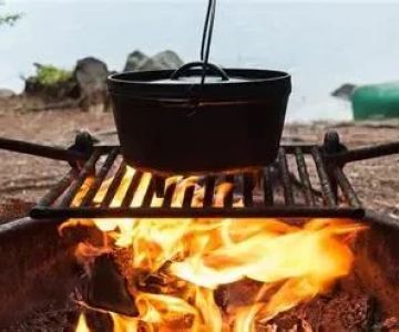 How to Cook Over a Campfire: Tips and Tricks for Delicious Outdoor Meals