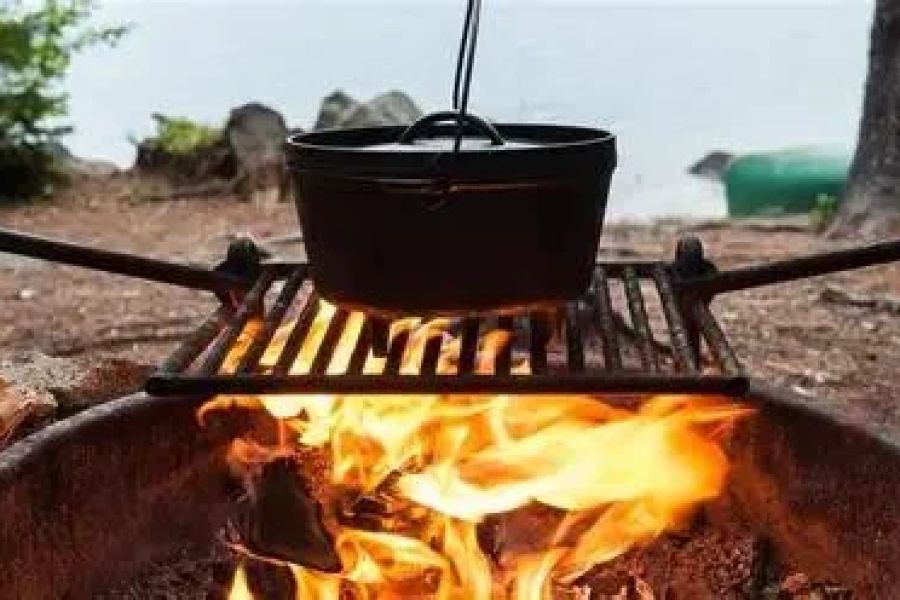 How to Cook Over a Campfire: Tips and Tricks for Delicious Outdoor Meals
