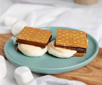 How to Make S’mores Like a Pro: Tips, Tools, and Delicious Twists