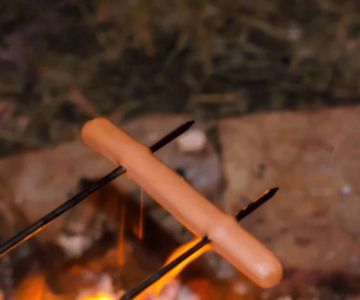 Best Campfire Snacks for Backpackers and Hikers
