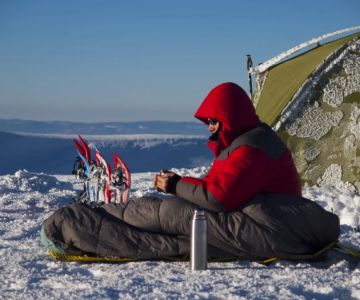 Best Camping Gear for Cold Weather: Stay Warm Outdoors