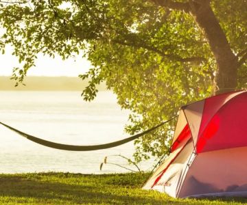 Tips for Camping in Hot and Humid Environments Without Losing Comfort