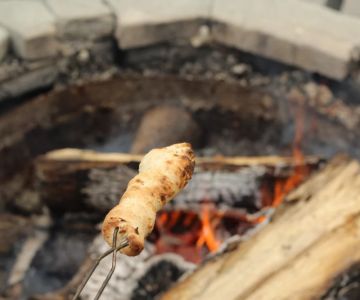 How to Make Campfire Breadsticks: A Complete Guide for Perfect Outdoor Cooking