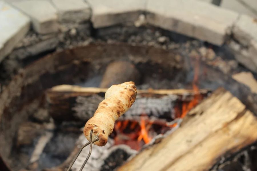 How to Make Campfire Breadsticks: A Complete Guide for Perfect Outdoor Cooking
