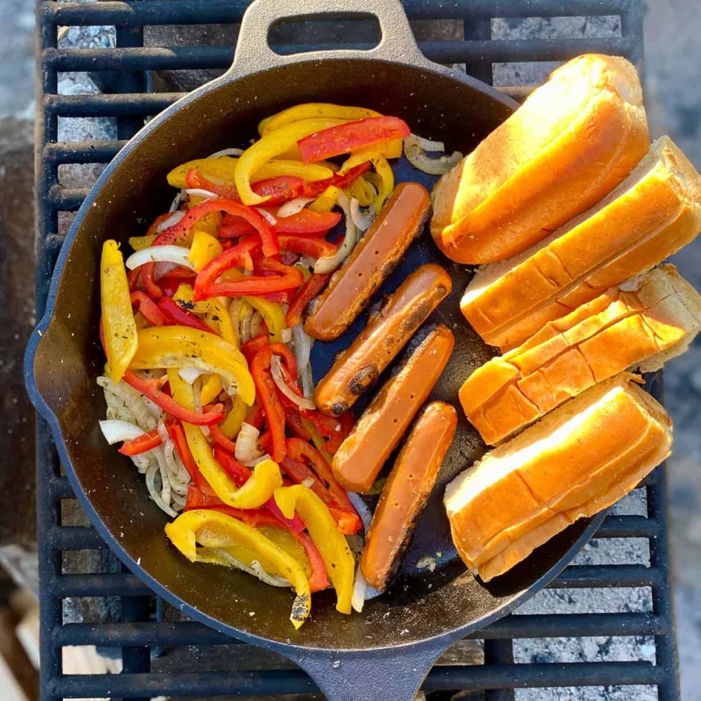 How to Cook Burgers and Hot Dogs Over a Campfire: Complete Outdoor Guide