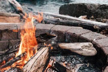 Tips for Enjoying a Campfire on a Budget Without Sacrificing Fun