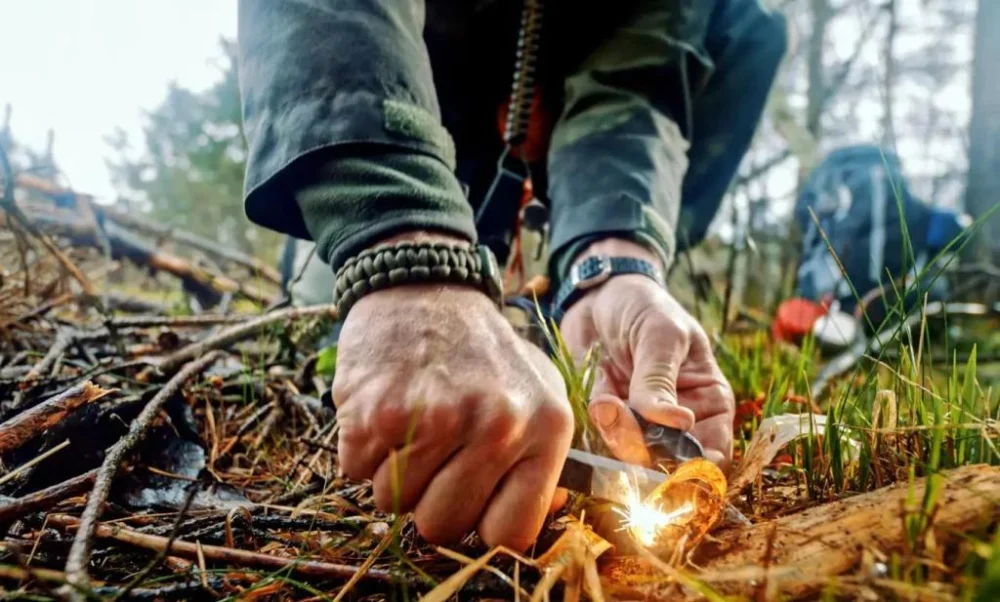 Best Campfire Tools for Backpackers: Expert Gear Guide for Hikers