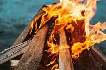 Campfire Etiquette: What Every Camper Should Respect