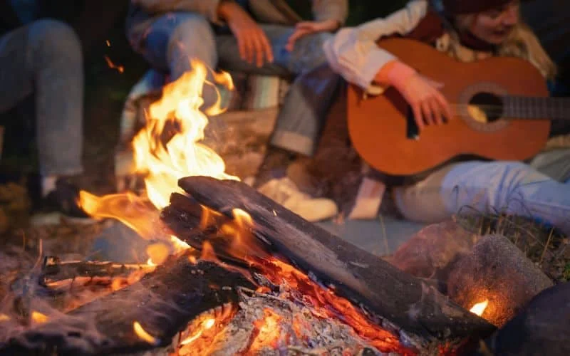 Best Campfire Songs for Group Sing-Alongs Everyone Will Love