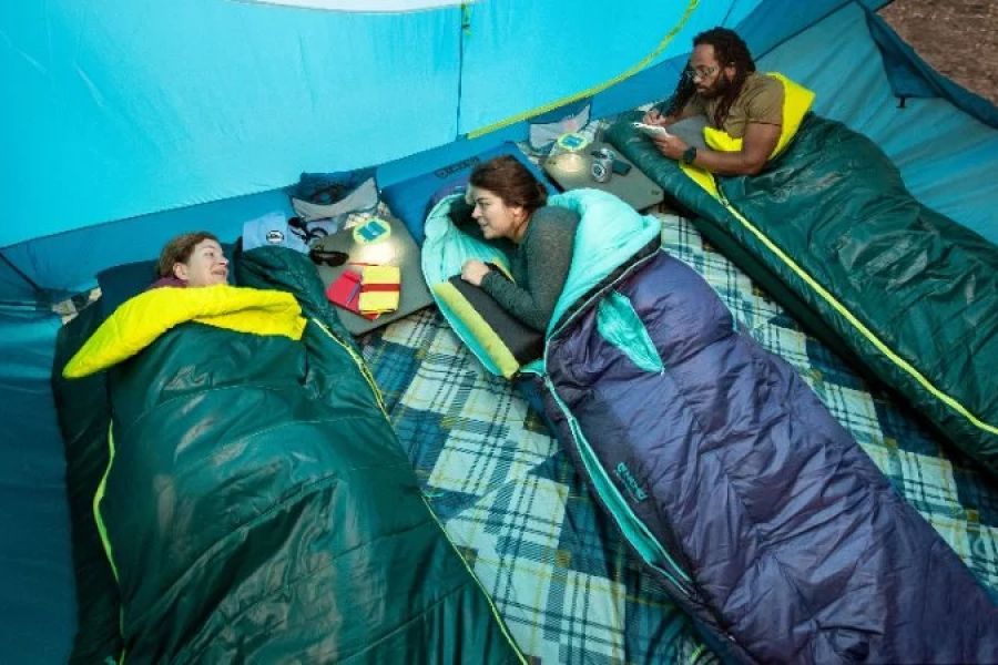 Best Camping Sleeping Bags for Cold Weather Adventures