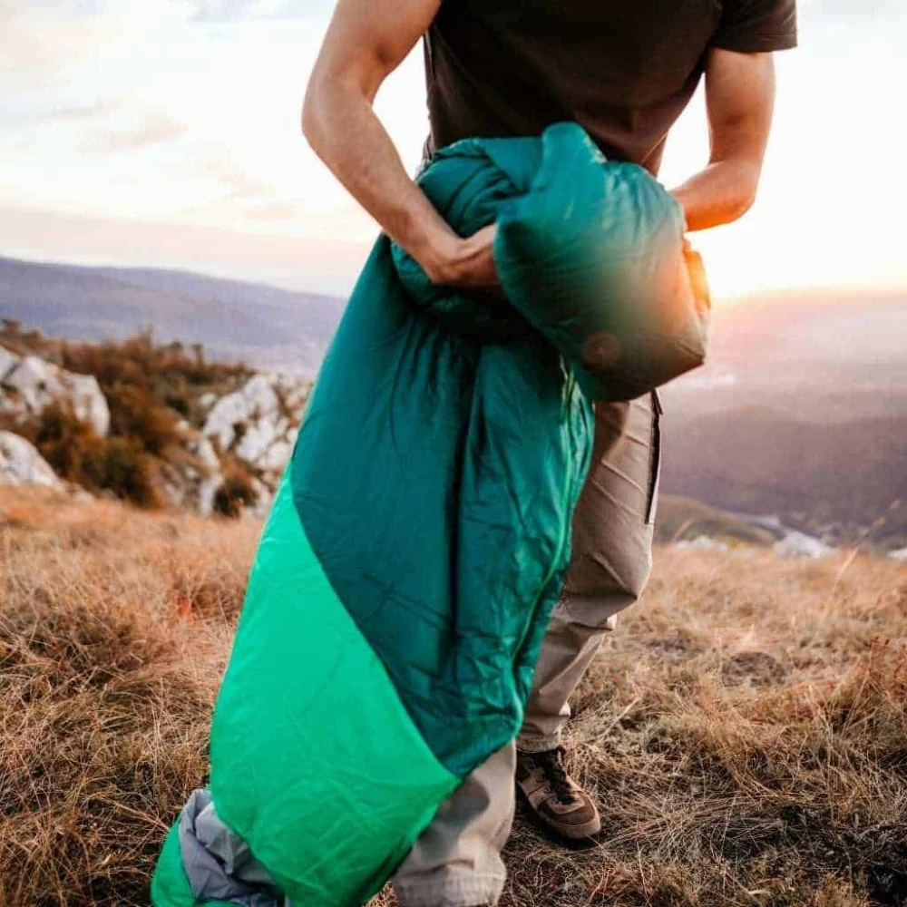 Best Camping Sleeping Bags for Warm Weather: Stay Cool Outdoors