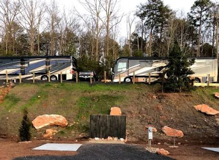 Whispering Winds RV Park