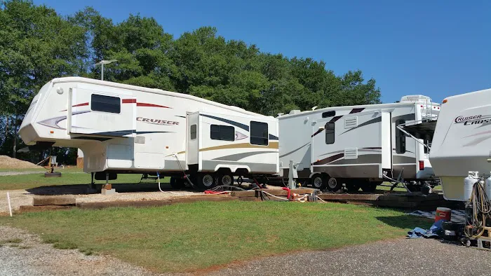 290 RV Park Picture 8