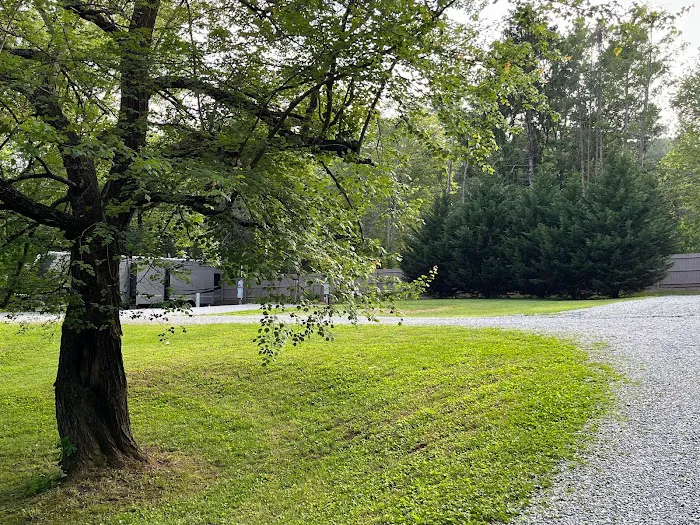 Oak Fern RV Park Picture 7