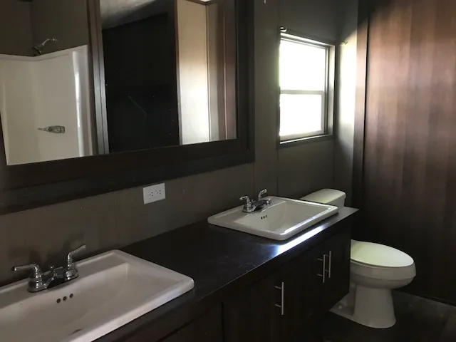 Forrest Hills Mobile Home Community Picture 7