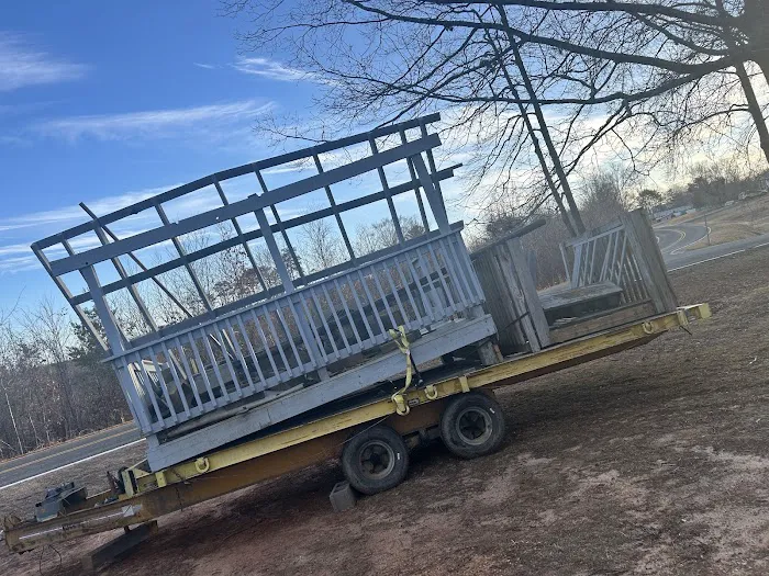 Johnny Franklin's Mobile Home Picture 2