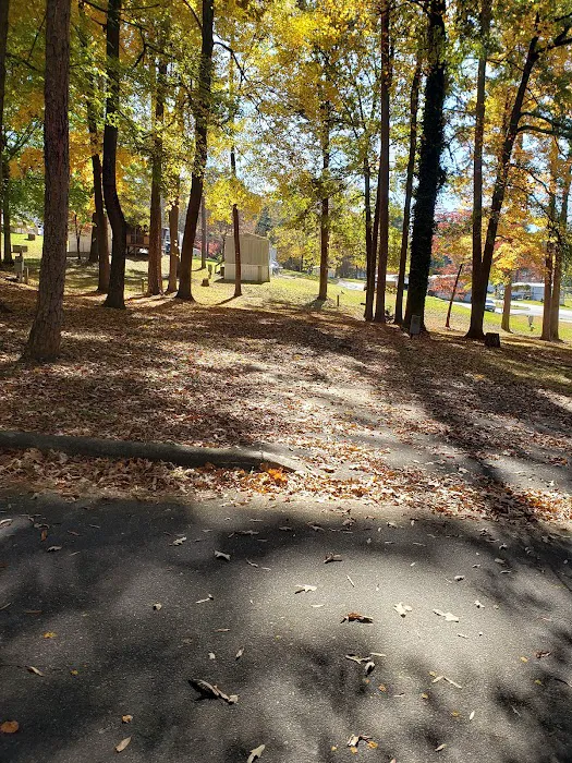 Rock Creek Village Picture 6
