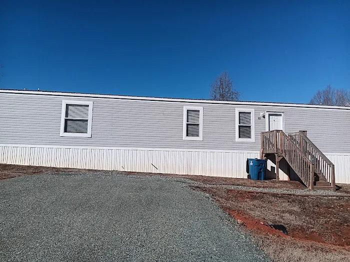 Holly Tree Village Picture 10