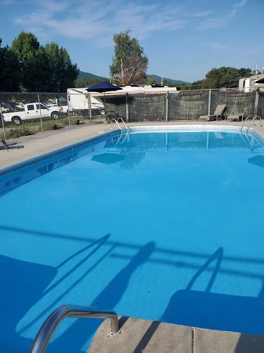 Fort Chiswell RV Park Picture 6