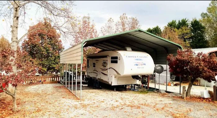 Lake Robinson RV Park Picture 1