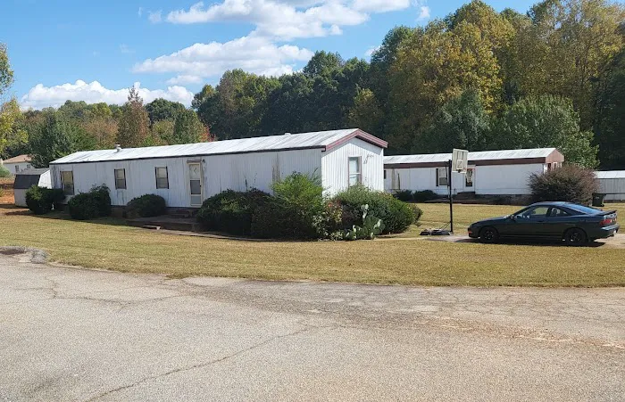 Milford Manor Mobile Home Park Picture 1