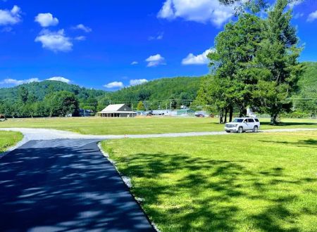 Big Mike's Creekside RV Resort