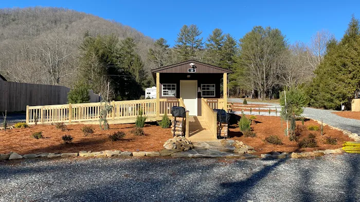 Land of Waterfalls RV Campground Picture 6