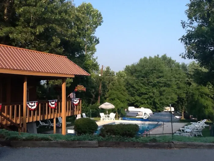 Asheville Bear Creek RV Park Picture 3