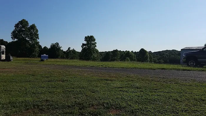 H and M RV Park Picture 10