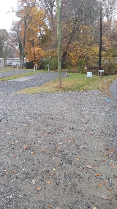 Creekside RV Park Picture 5