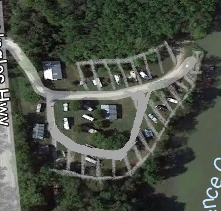 Lawrence Creek Campground Picture 3