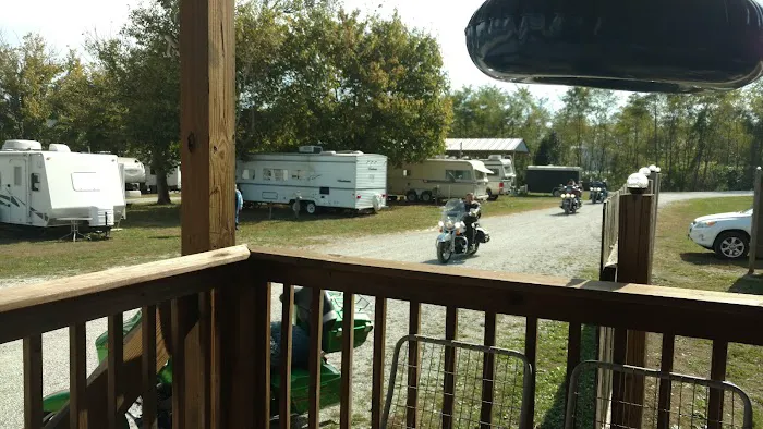 Drifter's Paradise Campground Resort Picture 8