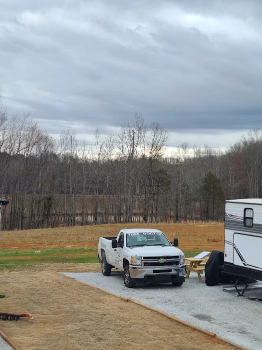 Carolina Crossroads RV Park Picture 6