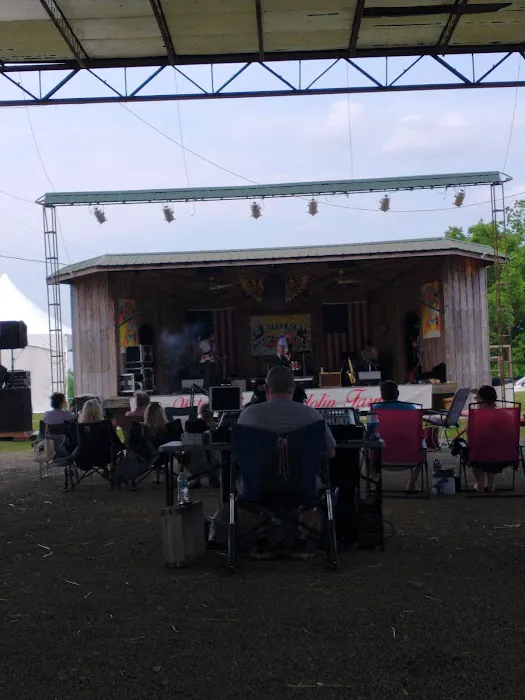 Mandolin Farm Campground Picture 7