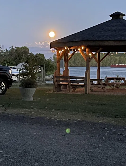River Raisin Marina & Campground Picture 7