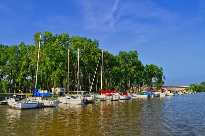 River Raisin Marina & Campground Picture 5