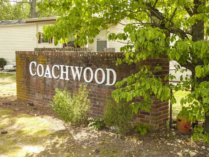 Coachwood Mobile Home Park Picture 3